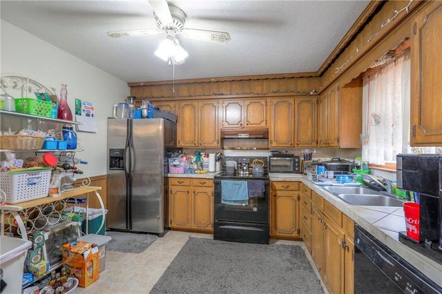 803 N Yuma Avenue, Independence, MO 64056