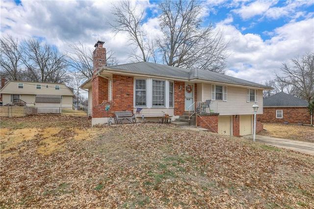 803 N Yuma Avenue, Independence, MO 64056