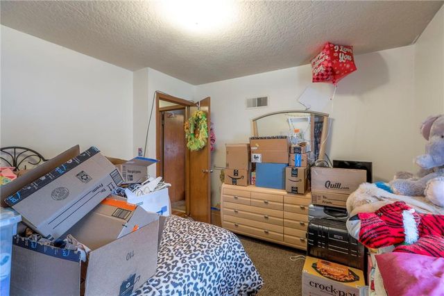 803 N Yuma Avenue, Independence, MO 64056