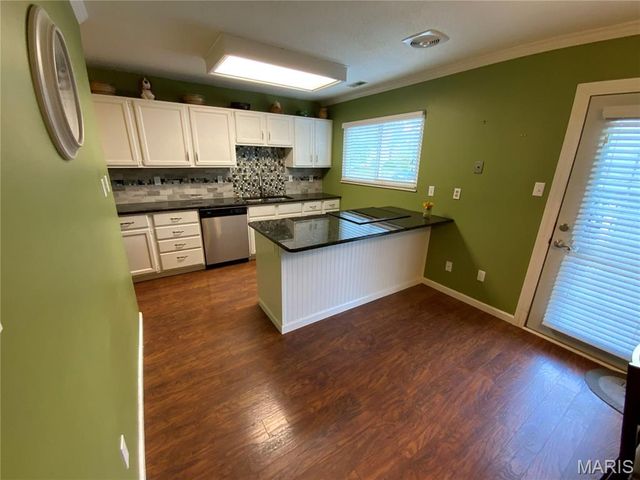 1681 Florine Boulevard A, St Charles, MO 63303