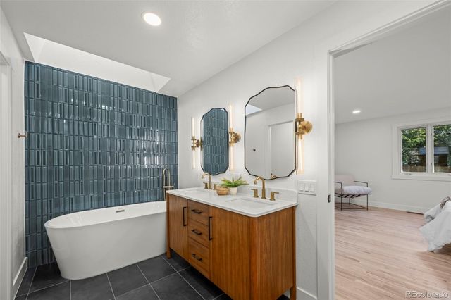 1435 S Jersey Way, Denver, CO 80224