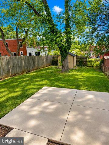 1120 CARRINGTON AVE, Capitol Heights, MD 20743