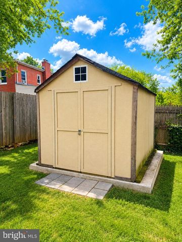 1120 CARRINGTON AVE, Capitol Heights, MD 20743