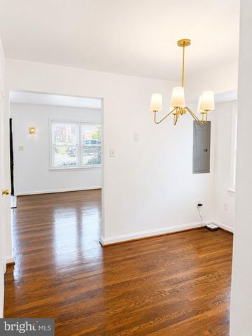 1120 CARRINGTON AVE, Capitol Heights, MD 20743