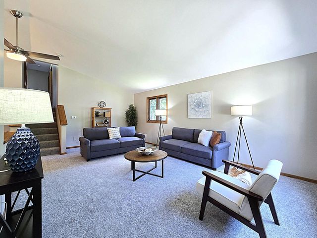1309 S Indiana AVENUE, West Bend, WI 53095