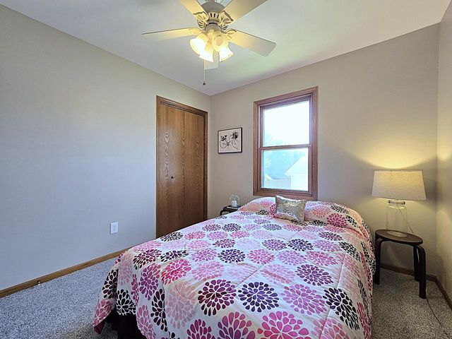 1309 S Indiana AVENUE, West Bend, WI 53095