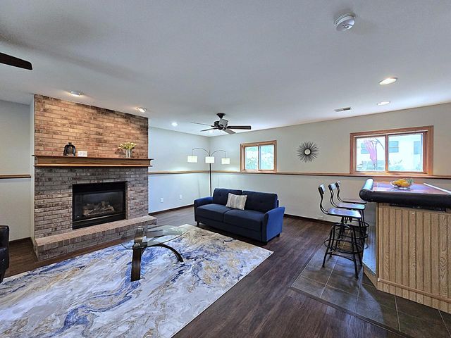 1309 S Indiana AVENUE, West Bend, WI 53095