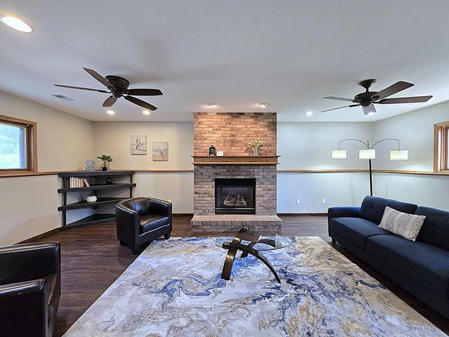 1309 S Indiana AVENUE, West Bend, WI 53095