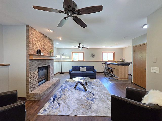1309 S Indiana AVENUE, West Bend, WI 53095
