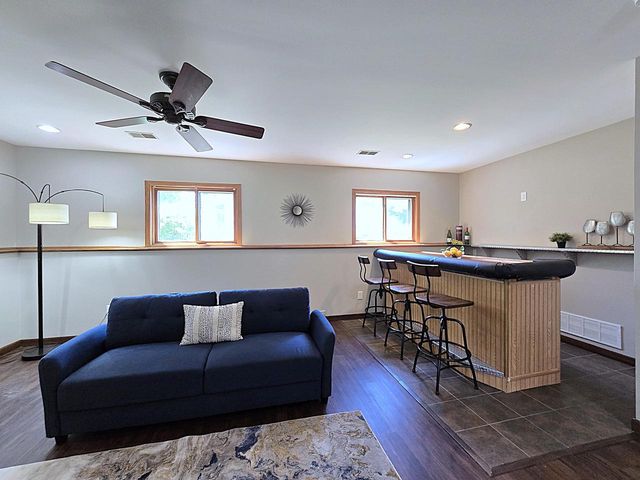 1309 S Indiana AVENUE, West Bend, WI 53095