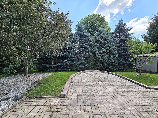 1309 S Indiana AVENUE, West Bend, WI 53095