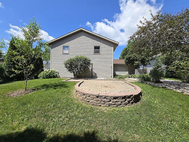 1309 S Indiana AVENUE, West Bend, WI 53095