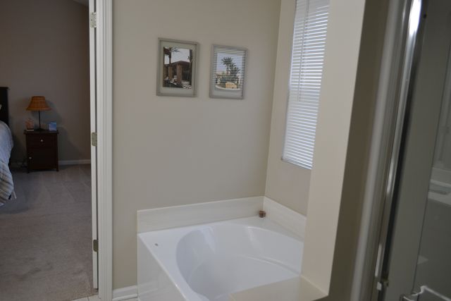 2990 Peachtree Circle, Aurora, IL 60502