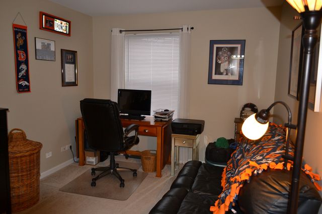 2990 Peachtree Circle, Aurora, IL 60502