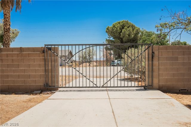 5485 West Meranto Avenue, Las Vegas, NV 89139