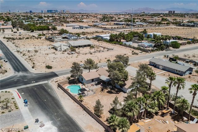 5485 West Meranto Avenue, Las Vegas, NV 89139