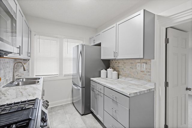 3934 Washburn Avenue N, Minneapolis, MN 55412