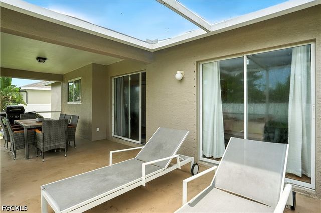 1125 SW 44th TER, Cape Coral, FL 33914