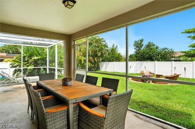 1125 SW 44th TER, Cape Coral, FL 33914