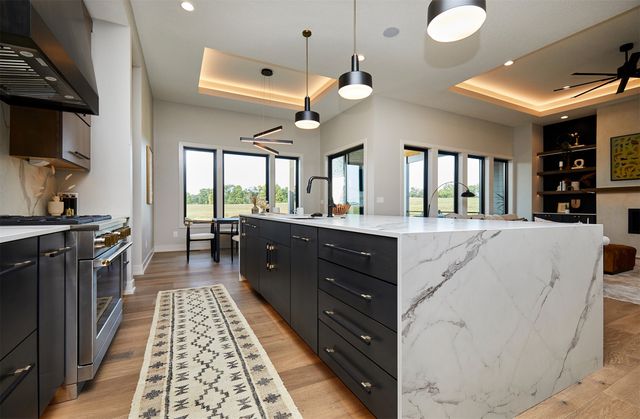 12025 Meadow Springs Drive, Johnston, IA 50131