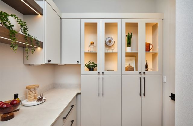 12025 Meadow Springs Drive, Johnston, IA 50131