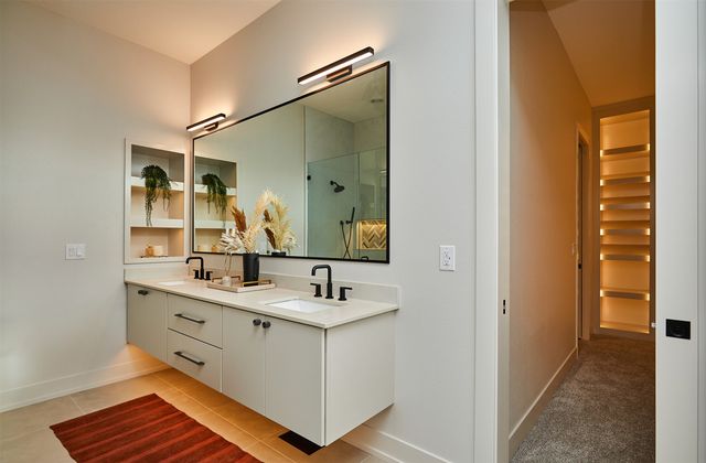 12025 Meadow Springs Drive, Johnston, IA 50131