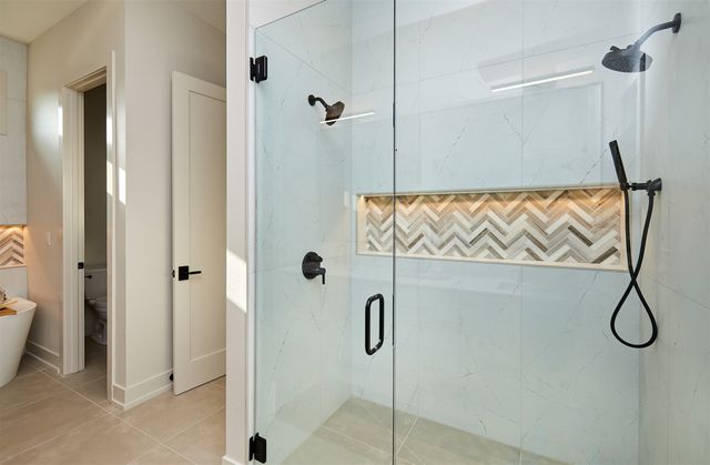 12025 Meadow Springs Drive, Johnston, IA 50131