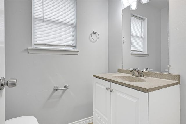 1014 Robinson Street, Alvin, TX 77511