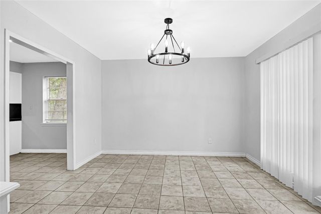 1014 Robinson Street, Alvin, TX 77511