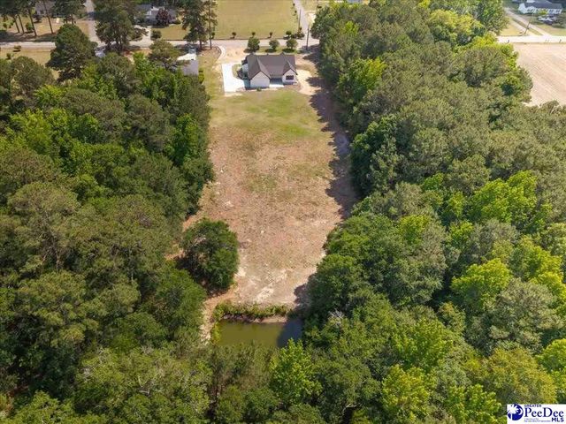 922 Rogers Rd., Darlington, SC 29532