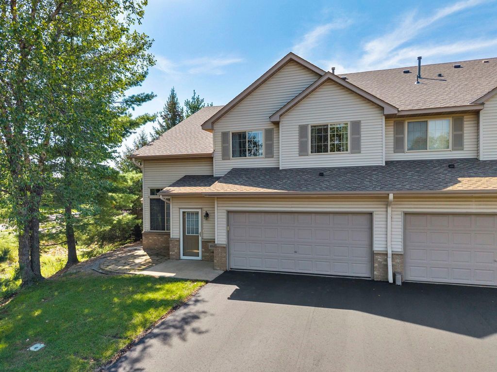 16925 Embers Avenue 1201, Farmington, MN 55024 — exterior