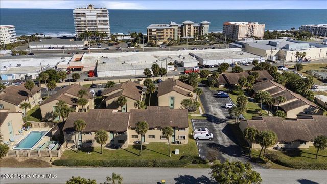 1145 N Shannon Avenue 17, Indialantic, FL 32903