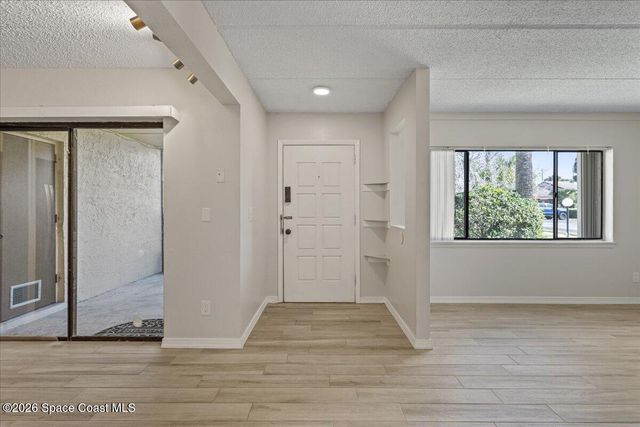 1145 N Shannon Avenue 17, Indialantic, FL 32903