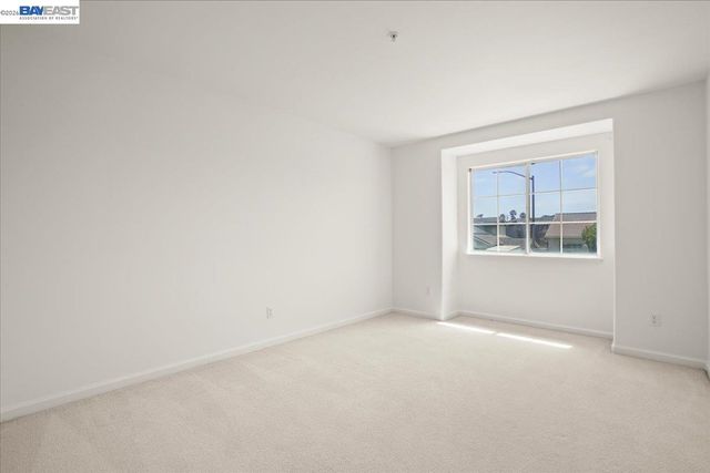 3261 Sand Dollar Ct, Marina, CA 93933