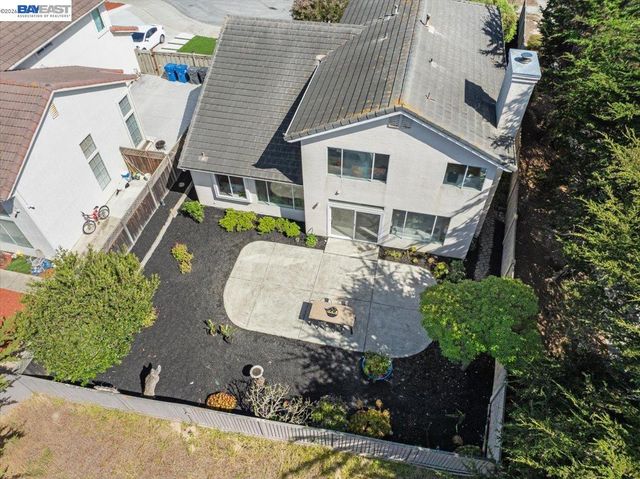 3261 Sand Dollar Ct, Marina, CA 93933