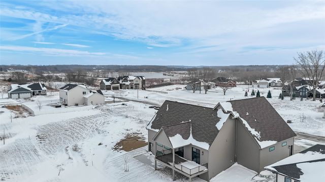 2007 Ketelsen Drive, Ames, IA 50010