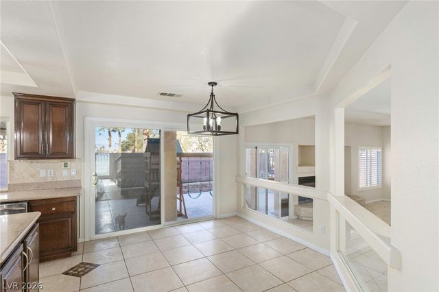 6784 Coronado Crest Avenue, Las Vegas, NV 89139