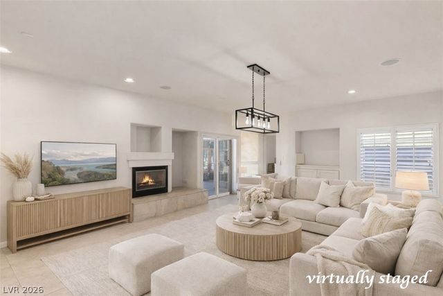 6784 Coronado Crest Avenue, Las Vegas, NV 89139