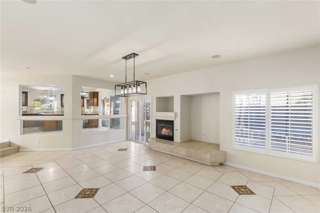 6784 Coronado Crest Avenue, Las Vegas, NV 89139