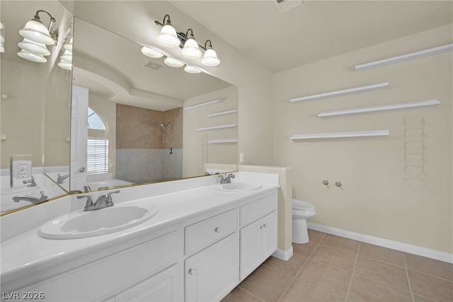 6784 Coronado Crest Avenue, Las Vegas, NV 89139