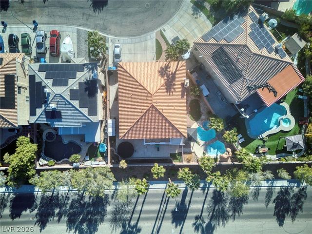 6784 Coronado Crest Avenue, Las Vegas, NV 89139