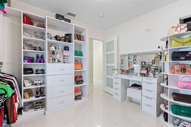 9251 Little River Blvd, Miami, FL 33147