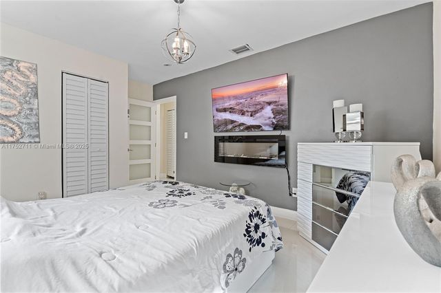 9251 Little River Blvd, Miami, FL 33147