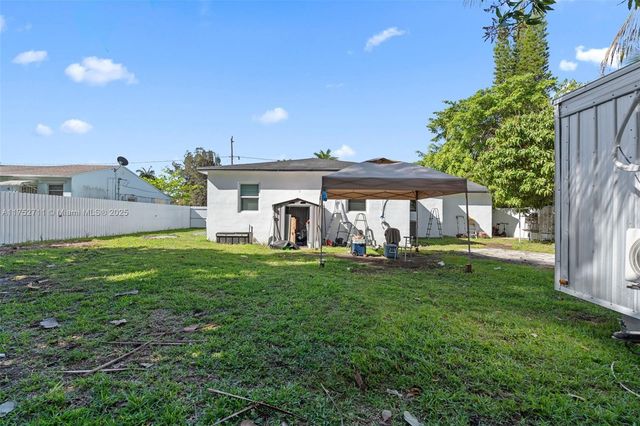9251 Little River Blvd, Miami, FL 33147