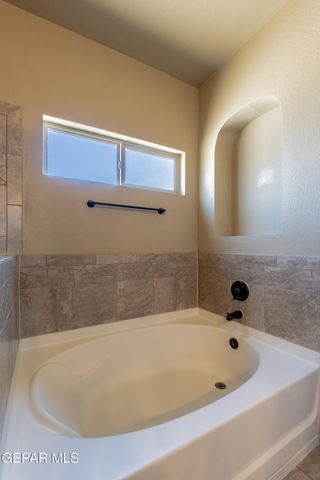 14689 HUNTERS GROVE Avenue, El Paso, TX 79938