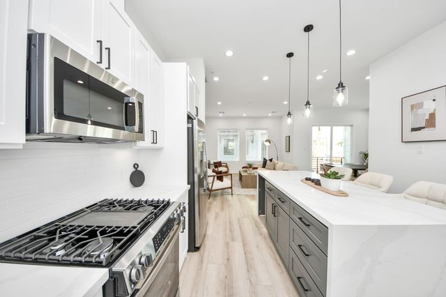 7731 Hammerly Boulevard, Houston, TX 77055