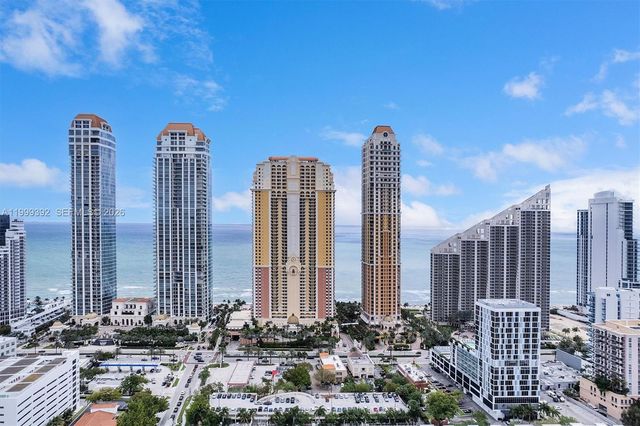 17875 Collins Avenue PH4506, Sunny Isles Beach, FL 33160