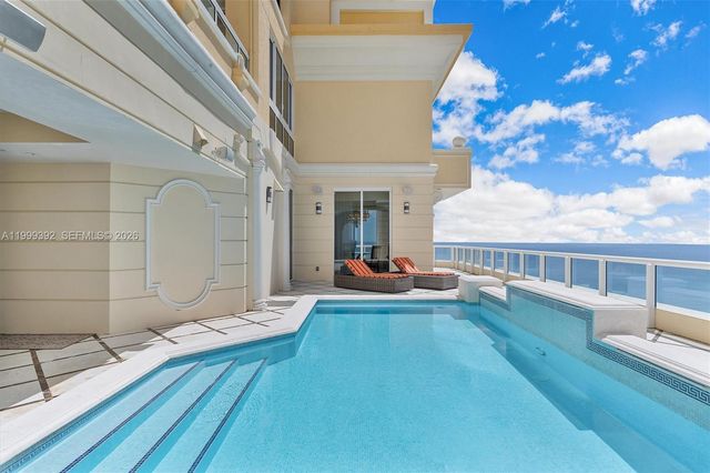 17875 Collins Avenue PH4506, Sunny Isles Beach, FL 33160