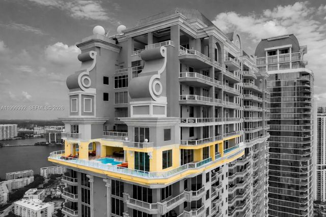 17875 Collins Avenue PH4506, Sunny Isles Beach, FL 33160