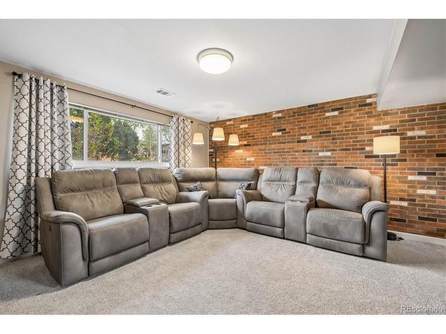 2846 S Quay Way, Denver, CO 80227